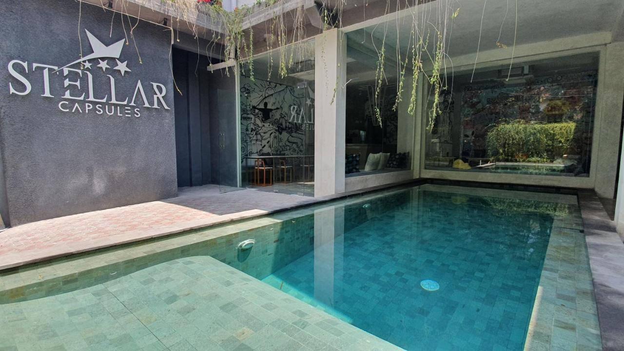 A Pousada Stellar Capsules Seminyak Exterior foto Solar Capsules